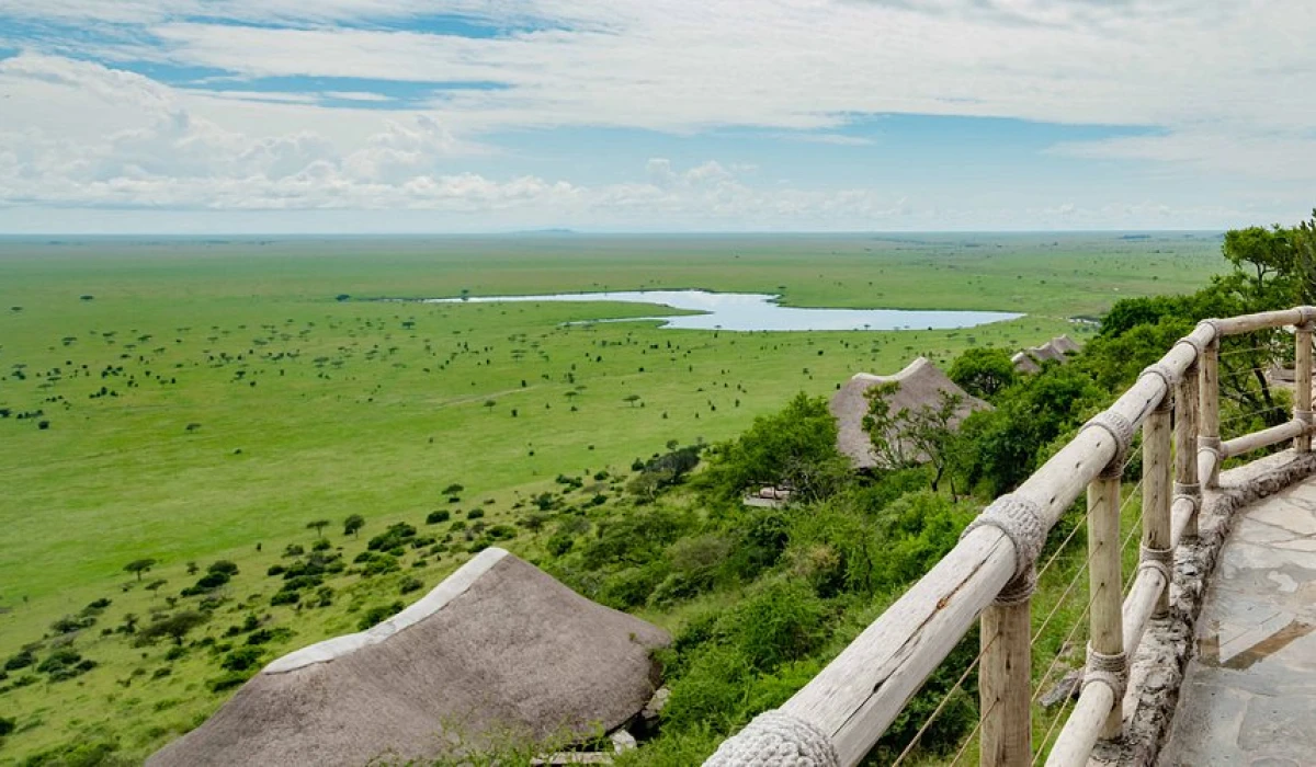 Serengeti Lake Magadi Lodge