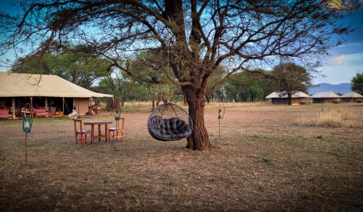 Zawadi Serengeti Camp