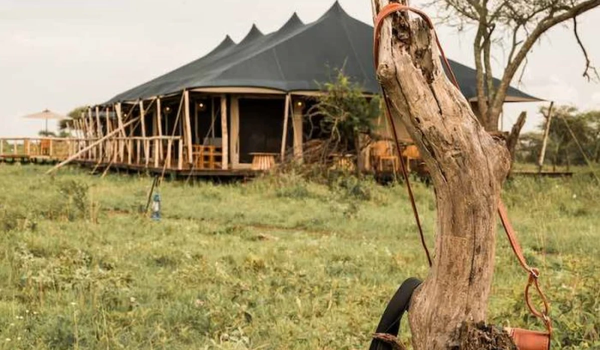 Tukaone Serengeti Camp